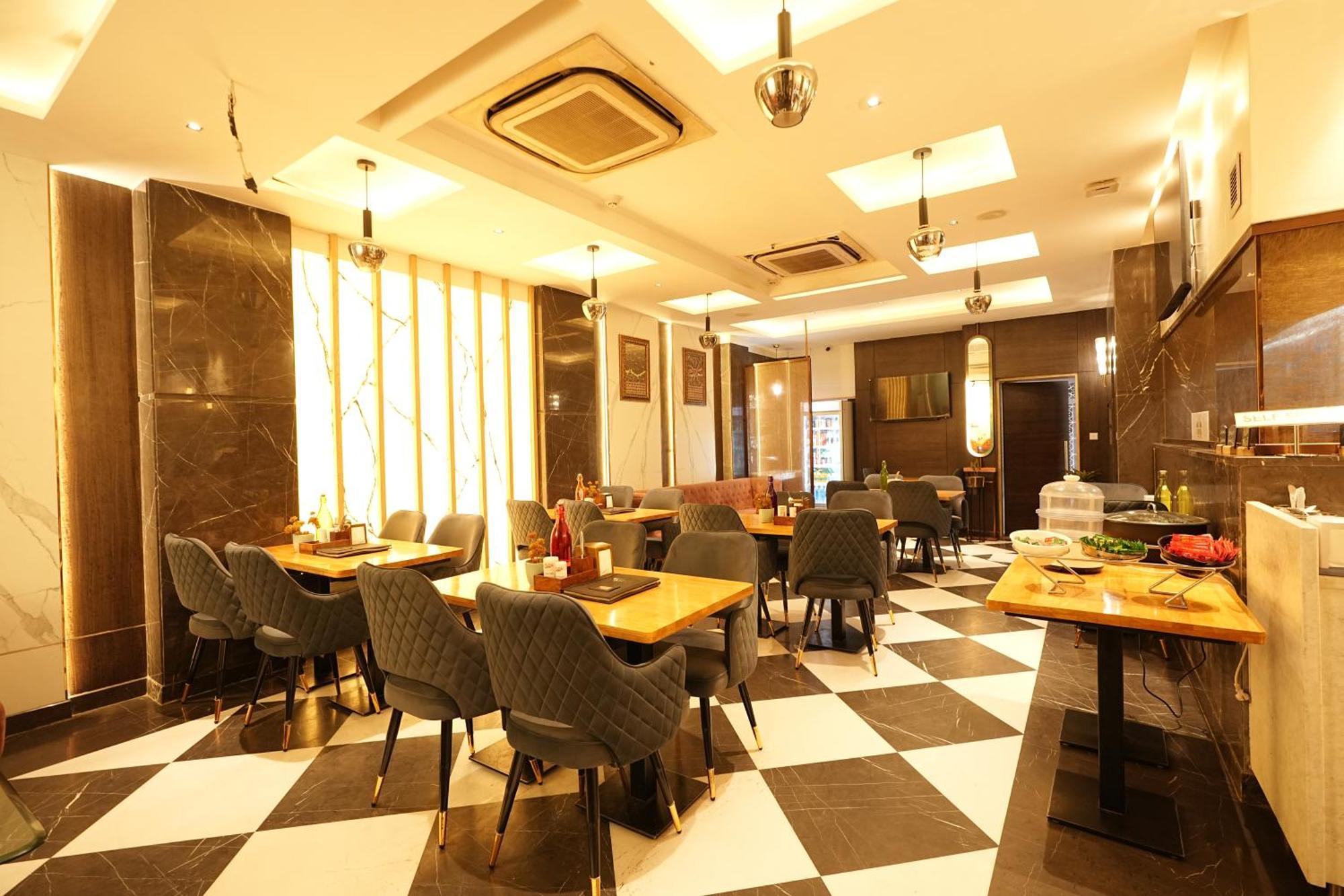 Empire Suites, نيودلهي المظهر الخارجي الصورة