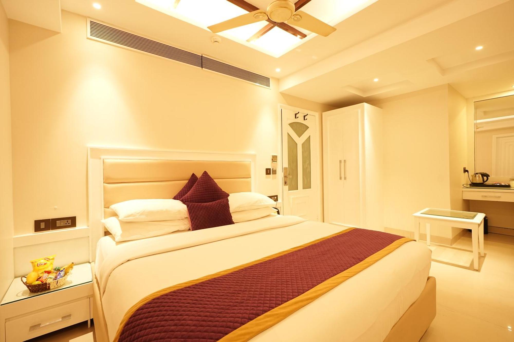 Empire Suites, نيودلهي المظهر الخارجي الصورة