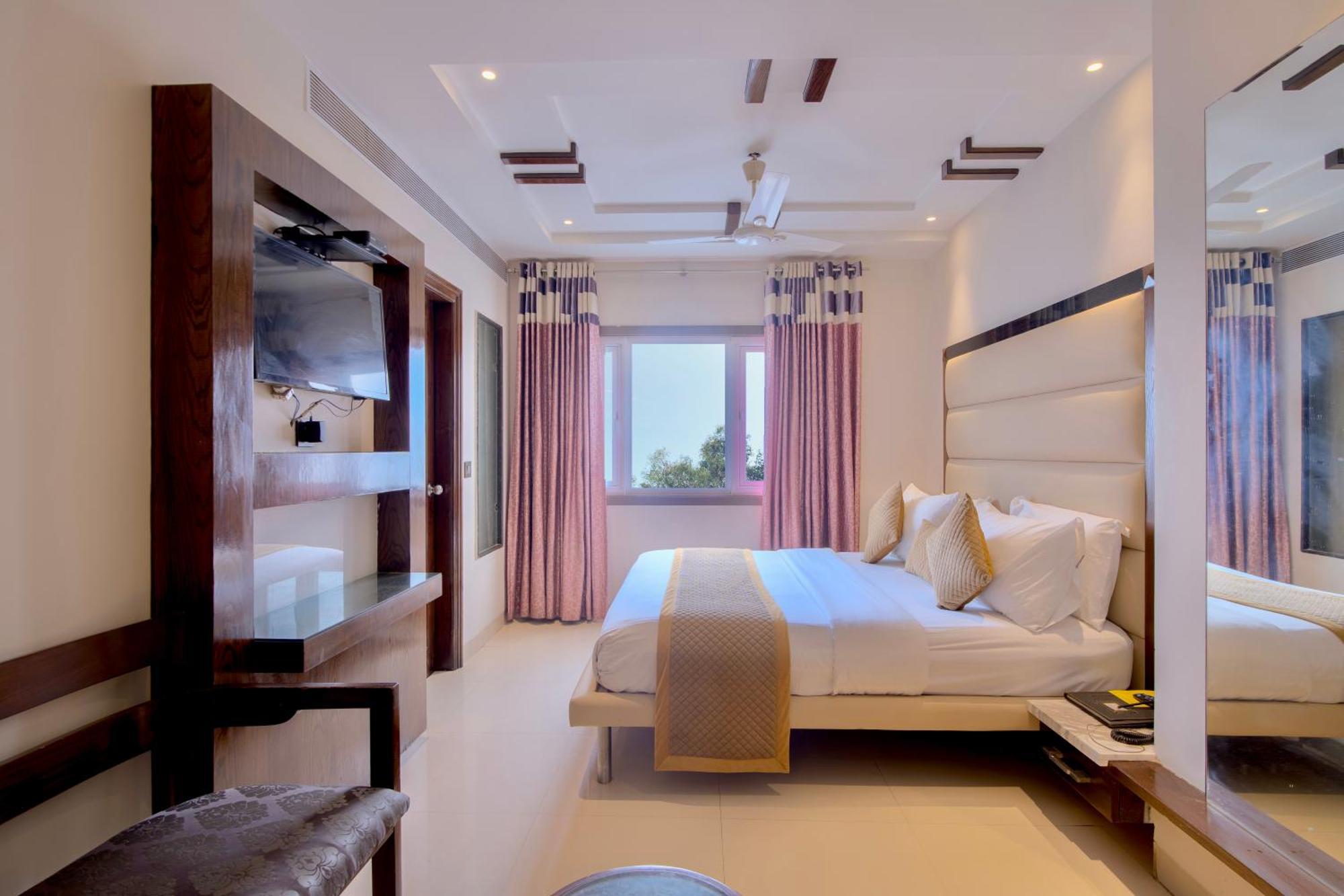 Empire Suites, نيودلهي المظهر الخارجي الصورة